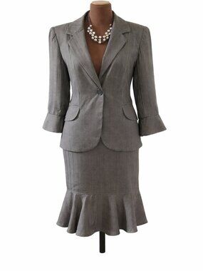 Allura Gray Pinstripe 2 Piece Skirt Suit Set Blazer Size 4 Skirt Size 6